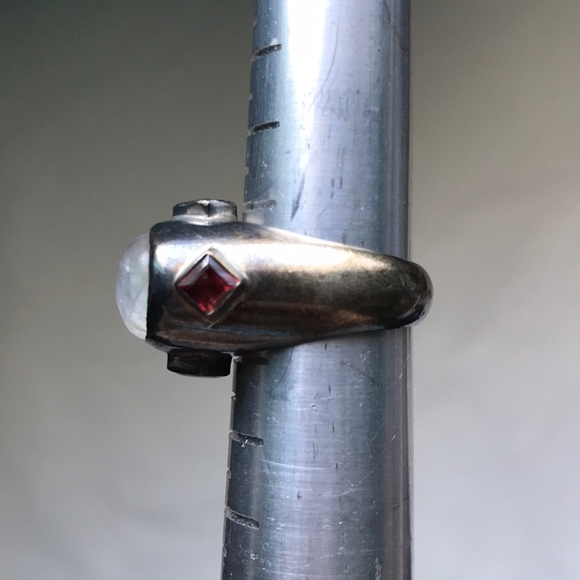 Vintage rainbow moonstone & garnet silver ring - Picture 6 of 8